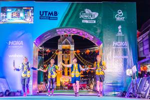 BIB: 
                            <button type="button" onclick="openModal(21813822)" class="btn btn-primary btn-sm float-right btn-popup" data-toggle="modal" data-target=".modal-high-quality">
                        <i class="fas fa-shopping-cart"></i> Add to Cart
                    </button>
                                            <button type="button" onclick="isThisMe(21813822, true)" class="btn btn-success btn-sm float-right btn-popup btn-isme hidden" data-toggle="tooltip" data-placement="bottom" title="นี่คือรูปของคุณใช่ไหม คลิกที่นี่เพื่อเอาเข้าอัลบั้ม">
                        <i class="fas fa-plus"></i> Add to album
                    </button>
                    <button type="button" onclick="isThisMe(21813822, false)" class="btn btn-warning btn-sm float-right btn-popup btn-isnotme hidden">
                        <i class="fas fa-ban"></i> Remove from album
                    </button>